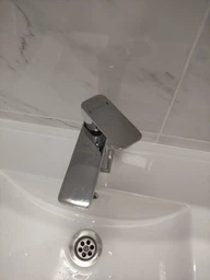 Смеситель для умывальника квадратный GLux Milano GLM-401-10-BB Чёрный матовый фото от покупателей 1