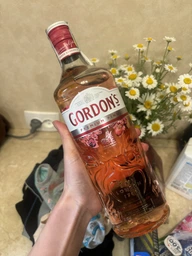 Алкогольный напиток на основе джина Gordon's Premium Pink 0.7 л 37.5% (5000289929417) фото от покупателей 3