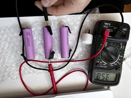 Aккумулятор Samsung 18650 с клемами под пайку Li-Ion ICR 26J M, 2600-2800 mAh 10A , 3.7V (2.75-4.2V, без защиты, для пайки) - 1шт. фото от покупателей 5