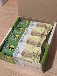 Блок протеиновых батончиков FitWin Protein Bar 33%, 12x60 грамм с начинкой - Фисташка фото от покупателей 7