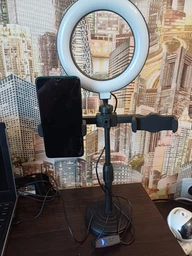 Кольцевая лампа UKC Phone Live Fill Light настольная 16 см с двумя держателями для телефона