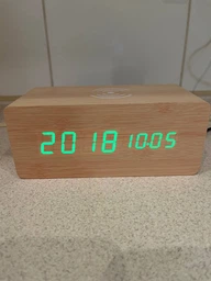 Дерев'яний світлодіодний годинник з бездротовою зарядкою UFT Wood Wireless clock Brown (UFTWWclockb) фото від покупців 1