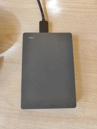 Зовнішній жорсткий диск Seagate Basic, Black (STJL5000400) фото від покупців 13