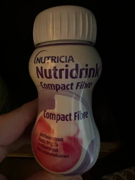 Энтеральное питание Nutricia Nutridrink Compact Fibre Strawberry со вкусом клубники с высоким содержанием энергии и пищевыми волокнами 4 шт х 125 мл (8716900551628) фото от покупателей 2