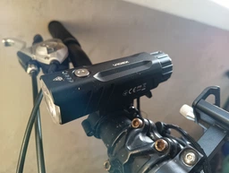 Велофара VIDEX VLF-BA286 2000Lm 5000K фото від покупців 3