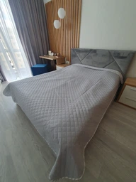 Покрывало двустороннее Руно Gray Zebra микрофибра серо-белое ультразвуковая стежка 212х240 см (Р329.52У_Gray Zebra)