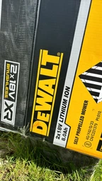 Газонокосилка аккумуляторная самоходная DeWalt DCMWSP156N фото от покупателей 1
