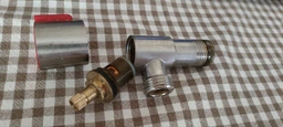 Комплект кутових кранів FADO New 1/2" х 1/2" вентильні (SKZS101) 2 шт.