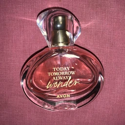 Жіноча парфумована вода Avon TTA Wonder 50 мл