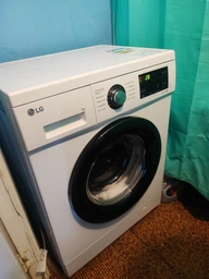 Стиральная машина LG F2J3HS8W фото от покупателей 6
