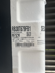 Двухкамерный холодильник Samsung RB38C679EB1/UA фото от покупателей 4