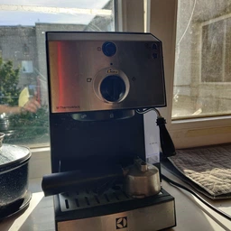 Кавоварка Electrolux EEA111 еспресо