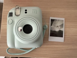 Фотокамера миттєвого друку Fujifilm Instax Mini 12, Lilac Purple (16806133) фото від покупців 11