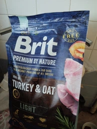 Сухой корм Brit Premium Light для взрослых собак малоактивных а также с избыточной массой - 3 кг фото от покупателей 6