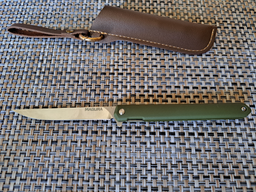 Ніж складний Magura J097 army green handle drop blade