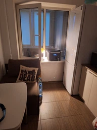 Лампа настільна IKEA SVALLET 703.584.87