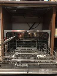 Посудомийна машина ELECTROLUX ESF2400OW фото від покупців 18