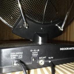 Лінійно-інтерактивне ДБЖ APC Easy UPS BV 1000VA (BV1000I-GR) фото от покупателей 7