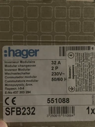Переключатель ввода резерва I-0-II Hager SFT240 с общим выводом сверху 2 полюса 40А/230В 2м перекидной переключатель нагрузки трехпозиционный (3865)