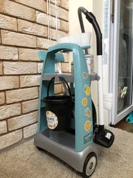 Ігровий набір Smoby Toys Вiзок для прибирания з пилососом зі звуковим ефектом 9 аксесуарів 31х32х55 см (330316) (3032163303169)
