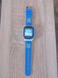 Дитячий смарт-годинник Gelius GP-PK006 GPS/4G (IP67) Blue-Yellow (2099900903861) фото від покупців 17