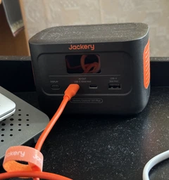 Зарядная станция Jackery Explorer 100 Plus / 128 Вт / 90 Вт⋅ч / LiFePO4 фото от покупателей 2