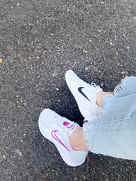 Женские кроссовки для бега Nike Downshifter 13 FD6476-700 36.5 (6US) 23 см Светло-желтые (197863028484)