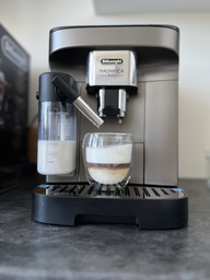 Кофемашина De'Longhi Magnifica Evo ECAM290.81.TB фото от покупателей 4