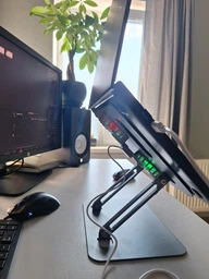 Підставка для ноутбука VHG P43 складана з вентилятором Folding Laptop Stand, Dr. Gray фото от покупателей 2