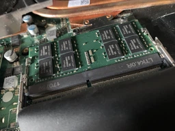 Пам'ять Hynix 16GB SO-DIMM DDR4 2400 MHz (HMA82GS6AFR8N-UH) фото от покупателей 8