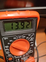 Зарядний пристрій для акумулятора Voltronic 12 В/1.5 A із затискачем, Q100 (YT15618) фото від покупців 8