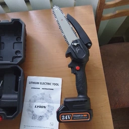 Цепная мини пила акумуляторная в пластиковом кейсе фото от покупателей 1