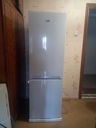 Двокамерний холодильник Beko RCSA270K20W фото від покупців 17