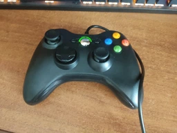 Дротовий геймпад джойстик контролер PC360 для комп'ютера в стилі Xbox 360 у чорному кольорі AdlerGame (8223-80) фото від покупців 6