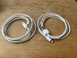 Кабель для зарядки iPhone длиной 1 метра с разъемом Apple Lightning to USB зарядка для айфона 1M шнур для iPad Cable IOS White фото от покупателей 8