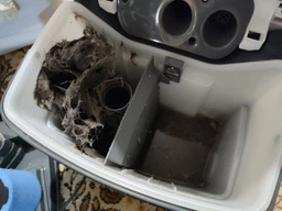 Моющий пылесос с аквафильтром BOSCH BWD41740 фото от покупателей 16