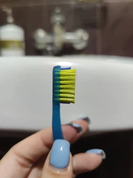 Зубная щетка Curaprox CS 5460 Ortho Ultra Soft Ультра-мягкая (CS5460 ortho-08) фото от покупателей 1