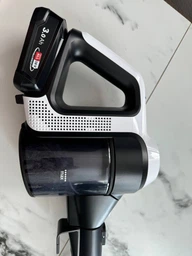 Акумуляторний пилосос Bosch Unlimited 7 ProHygienic Aqua FLEX BCS71HYG2 з реальним відеооглядом фото від покупців 7