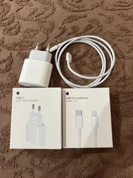 Быстрая зарядка для iPhone X/11/12/13/14 Комплект кабель Type-C Lightning Блок питание Hoco 20W White