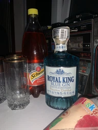 Настойка Royal King Blue Gin 0.5 л 40% (4820229039492_4820229039744) фото от покупателей 13