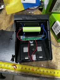 Настінний вуличний ліхтар UKC SH-1605 LED на сонячній батареї з датчиком руху Чорний