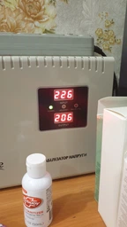 Стабілізатор напруги EnerGenie 2000 ВА (EG-AVR-DW2000-01) фото від покупців 2
