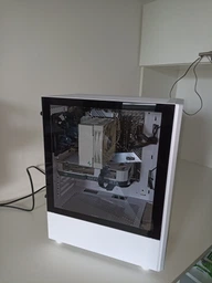 Корпус Adata XPG Valor Air White (VALORAIRMT-WHCWW) фото от покупателей 1