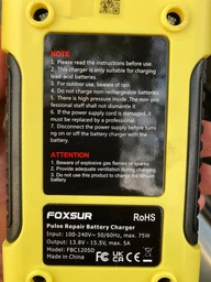 Зарядное устройство для автомобиля и мотоцикла FOXSUR 12V 5A импульсное зарядное устройство с ЖК-дисплеем Красный фото от покупателей 1