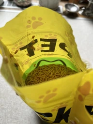 Наповнювач Lucky Pet з тофу для котячого туалету з ароматом персика, 6 л фото від покупців 1