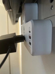 Сетевой фильтр разветвитель тройник 2 розетки с выключателем и USB + LED ночник Ldnio 2500W 3USB PD20W 10A Белый (SC2311) фото от покупателей 1