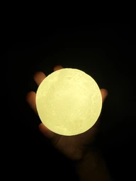 Світильник міні нічник на батарейках Magic 3D Moon Lamp Warm White фото от покупателей 1