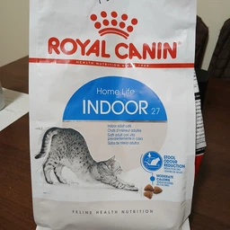Сухой корм для взрослых кошек не покидающих помещение Royal Canin Indoor , 400 г фото от покупателей 1