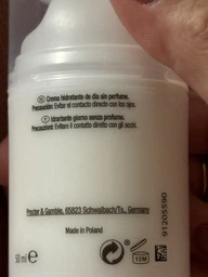 Эмульсия для лица Olay Total Effects Fragance Free Moisturiser 50 мл (8001090441263) фото от покупателей 1
