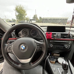 Автомобільний ароматизатор Hurricane Red Standart